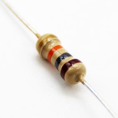 مقاومت 18KR 1W 5%